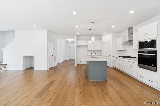 221 Amburn Ln, Ashland, VA 23005
