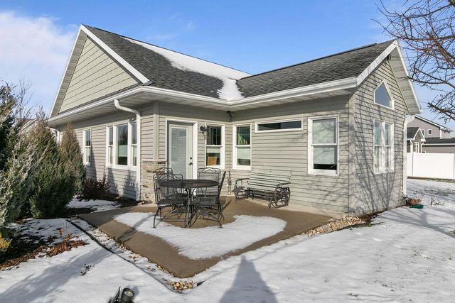 1441 AVA HOPE COURT, De Pere, WI 54115