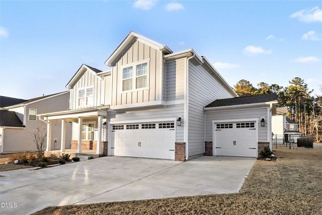 162 Hickory Grove Drive, Sanford, NC 27330