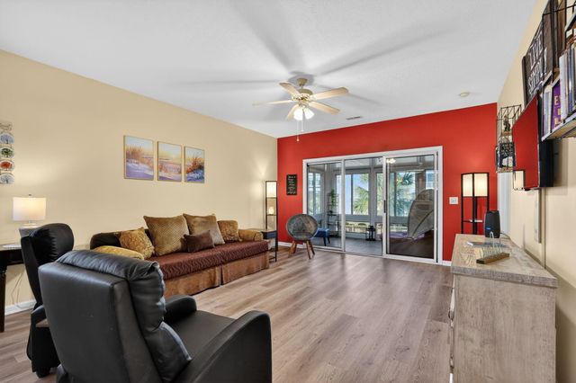 901 W Port Dr Unit 204, North Myrtle Beach, SC 29582