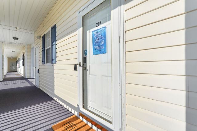 901 W Port Dr Unit 204, North Myrtle Beach, SC 29582