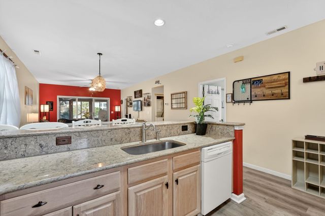 901 W Port Dr Unit 204, North Myrtle Beach, SC 29582