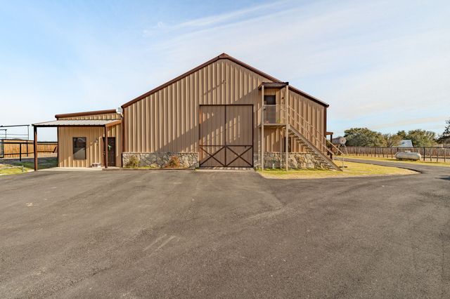 221 Silver Spur, Weatherford, TX 76087