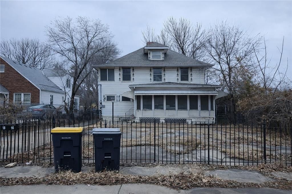 1816 E 75th Terrace, Kansas City, MO 64132