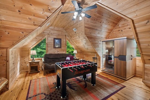 35 Noel Court, Ellijay, GA 30540