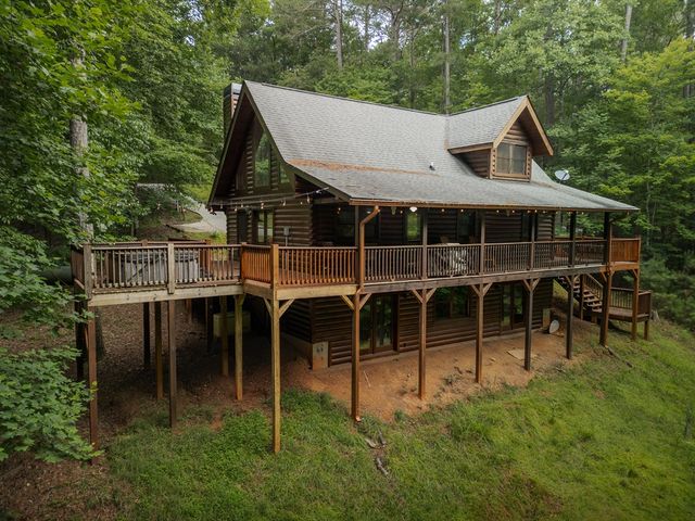 35 Noel Court, Ellijay, GA 30540