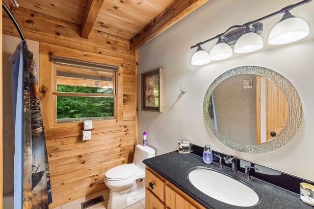 35 Noel Court, Ellijay, GA 30540
