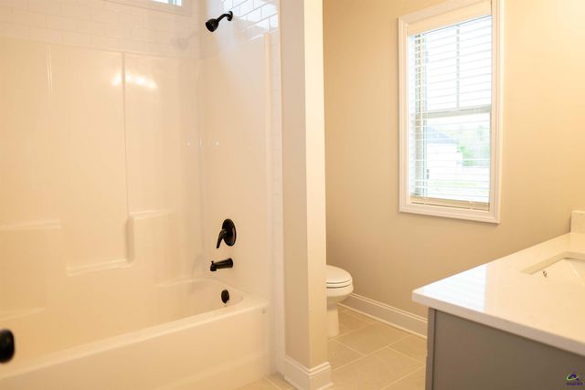 108 Oak Branch Lane, Bonaire, GA 31005