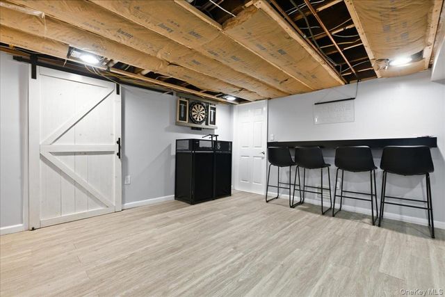 547 N 11th Street, New Hyde Park, NY 11040