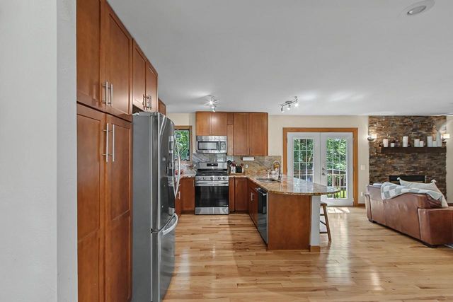 5591 Huntingwood Way, Waunakee, WI 53597