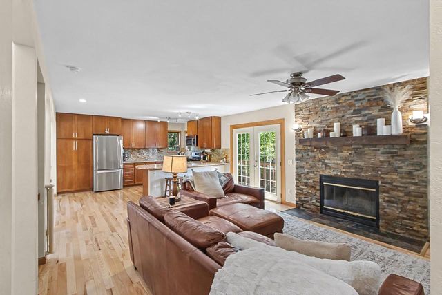 5591 Huntingwood Way, Waunakee, WI 53597