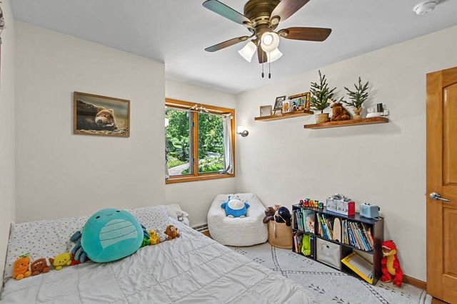 5591 Huntingwood Way, Waunakee, WI 53597