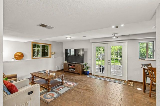 5591 Huntingwood Way, Waunakee, WI 53597