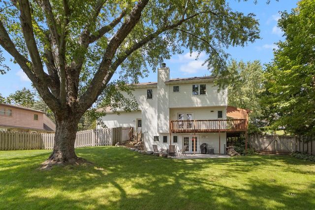 5591 Huntingwood Way, Waunakee, WI 53597