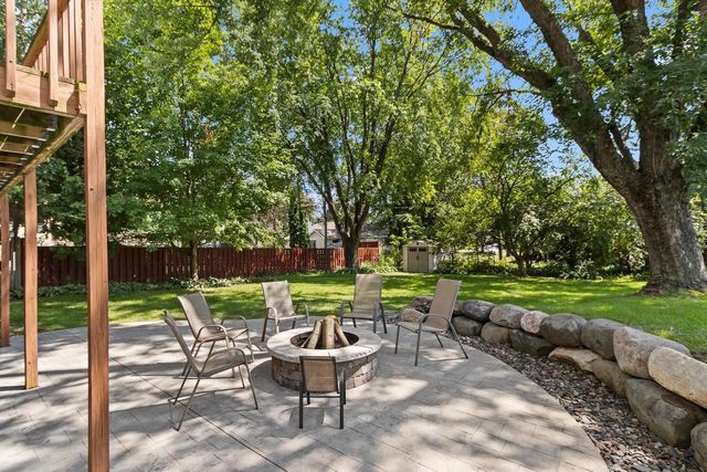 5591 Huntingwood Way, Waunakee, WI 53597