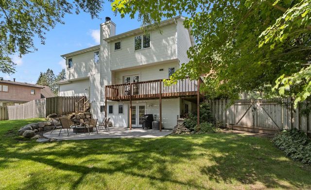 5591 Huntingwood Way, Waunakee, WI 53597