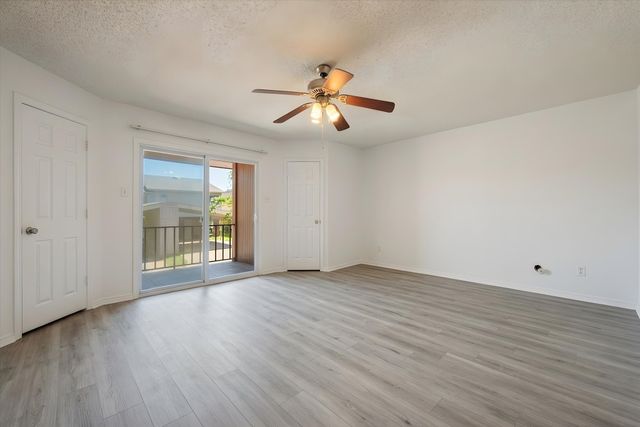 2229 Seville Court, Dalworthington Gardens, TX 76013