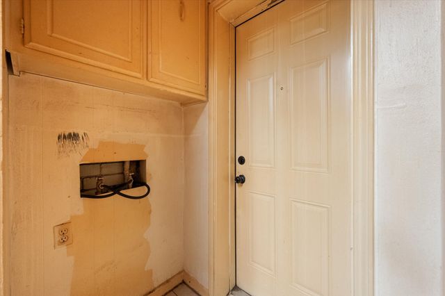 2229 Seville Court, Dalworthington Gardens, TX 76013