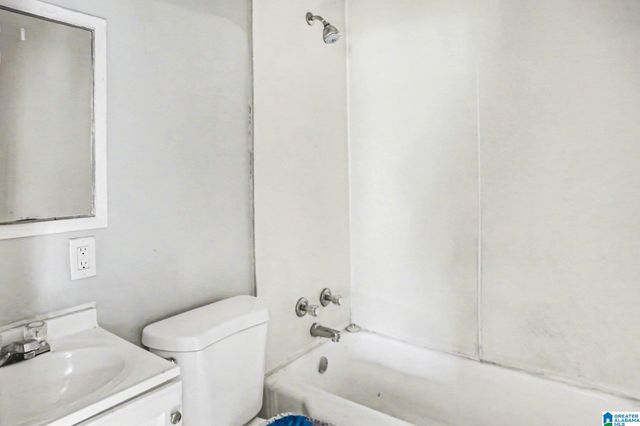 2213 FULTON AVENUE, Birmingham, AL 35211