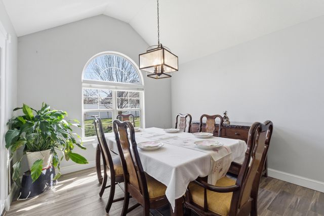 930 Brookside Drive, Marshfield, MO 65706