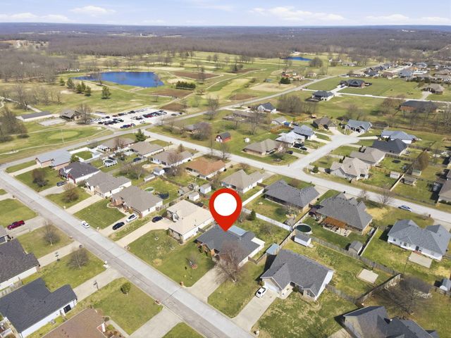 930 Brookside Drive, Marshfield, MO 65706