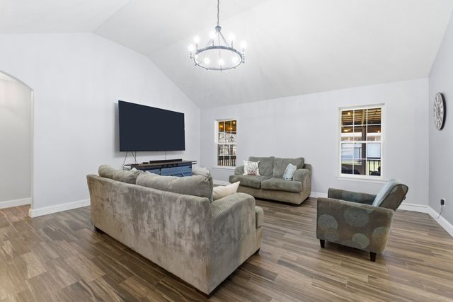 930 Brookside Drive, Marshfield, MO 65706