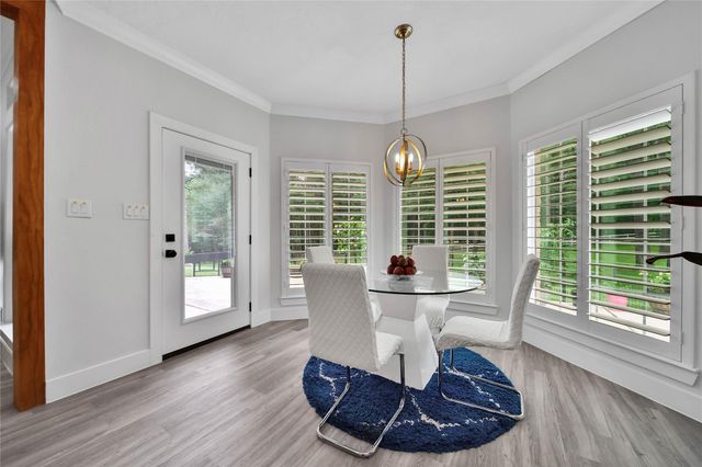 345 Ridgelake Scenic Drive, Montgomery, TX 77316