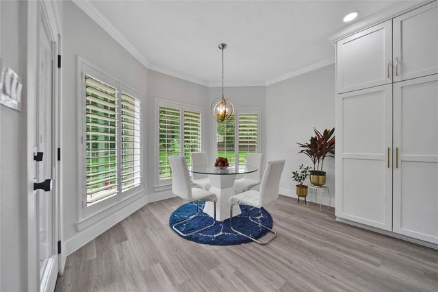 345 Ridgelake Scenic Drive, Montgomery, TX 77316