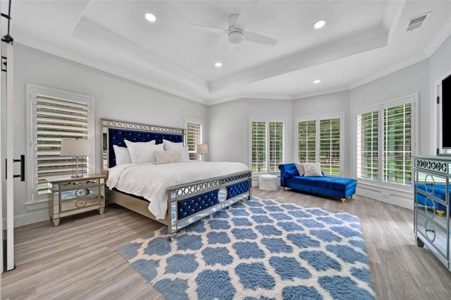 345 Ridgelake Scenic Drive, Montgomery, TX 77316
