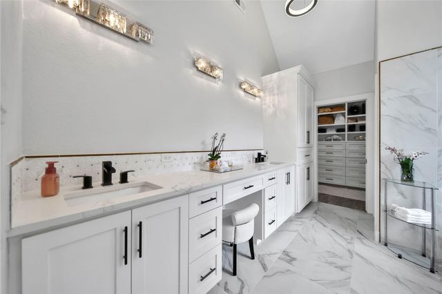 345 Ridgelake Scenic Drive, Montgomery, TX 77316