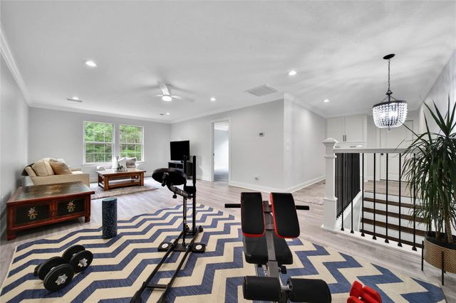 345 Ridgelake Scenic Drive, Montgomery, TX 77316