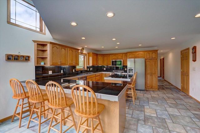 1130 Hill Street, Baraboo, WI 53913