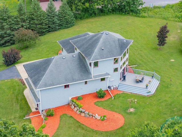 1130 Hill Street, Baraboo, WI 53913