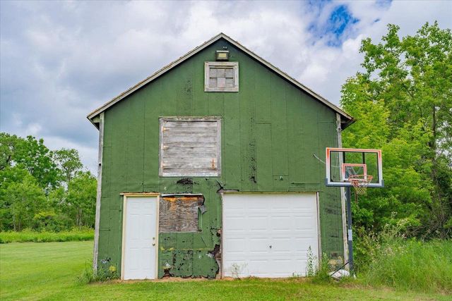 1130 Hill Street, Baraboo, WI 53913