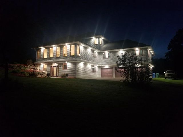 1130 Hill Street, Baraboo, WI 53913