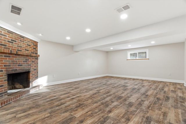 84 Hall Ave, Crafton, PA 15205