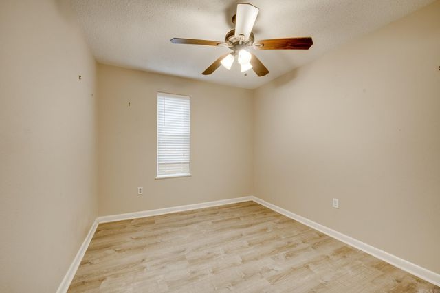 5 Piney Cove Manor, Maumelle, AR 72113