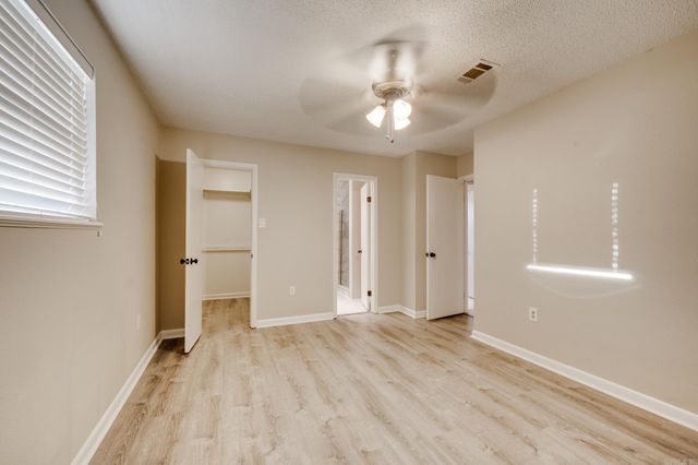 5 Piney Cove Manor, Maumelle, AR 72113