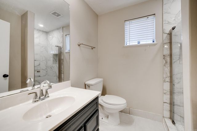 5 Piney Cove Manor, Maumelle, AR 72113