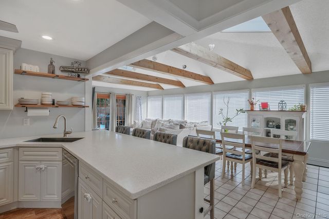 35 Strafford Street, Mastic, NY 11950