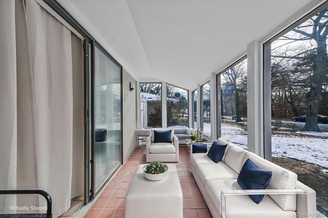 35 Strafford Street, Mastic, NY 11950