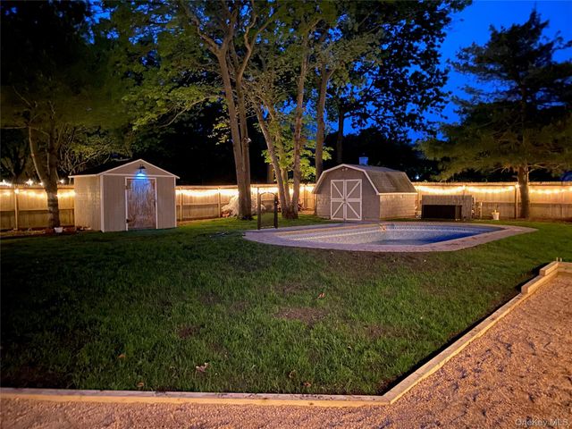 35 Strafford Street, Mastic, NY 11950