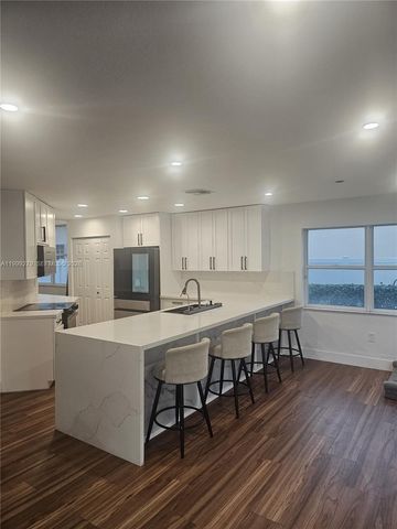 17088 NW 19th St, Pembroke Pines, FL 33028