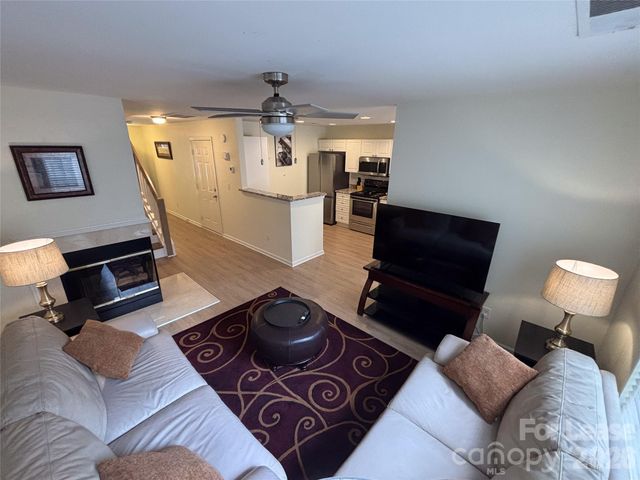 4564 Antelope Lane, Charlotte, NC 28269