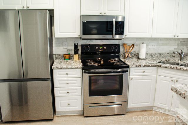 4564 Antelope Lane, Charlotte, NC 28269