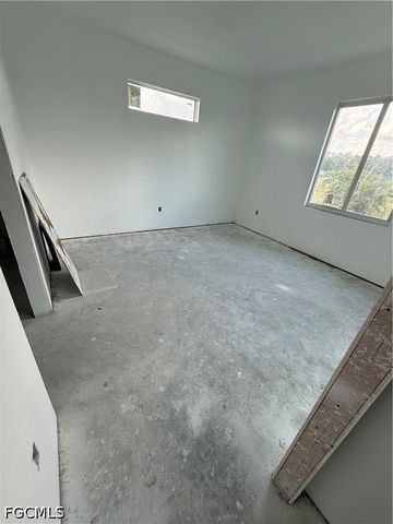4104 NW 25th ST, Cape Coral, FL 33993
