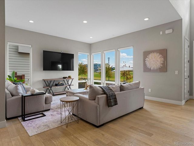 5833 Galena Street, Denver, CO 80238
