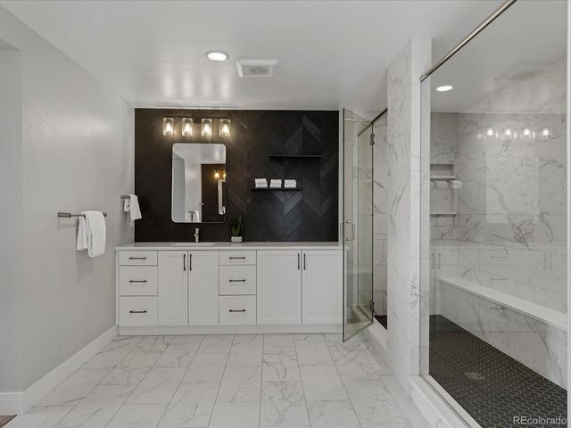5833 Galena Street, Denver, CO 80238