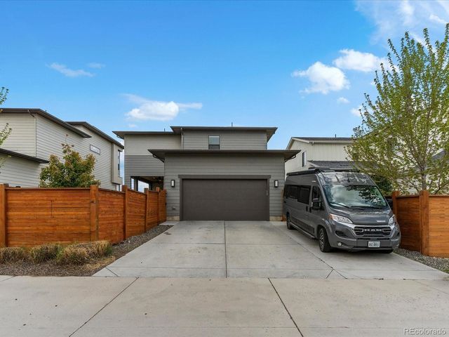 5833 Galena Street, Denver, CO 80238