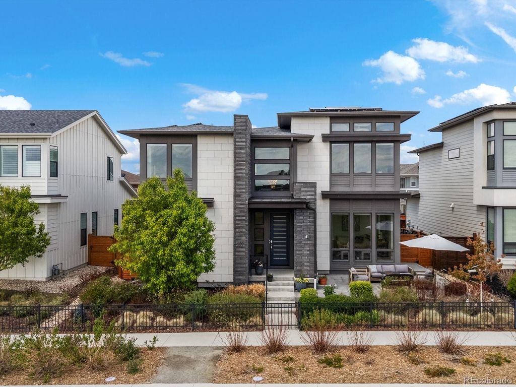 5833 Galena Street, Denver, CO 80238